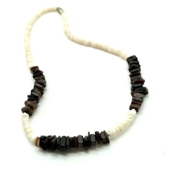 Puka Shell Necklace White Black Brown Chips  Barrel Screw Clasp 16" - Picture 7 of 9